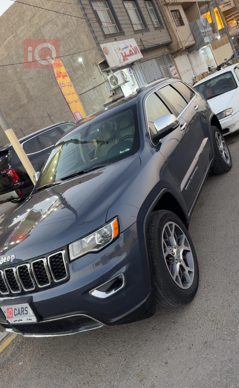 جيب جراند شيروكي